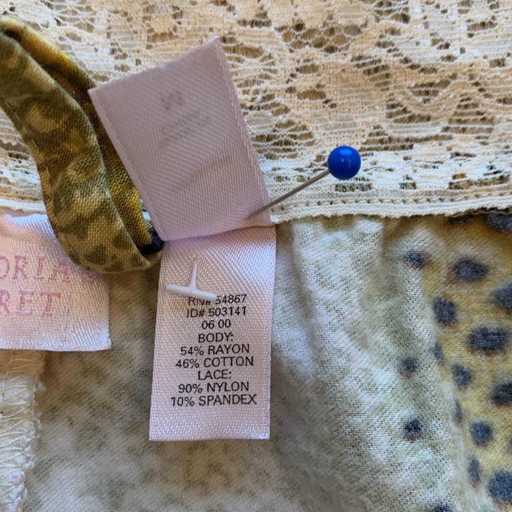 Victoria’s Secret Cheetah PJ Bottoms • Sz M • NEW! - Picture 6 of 10